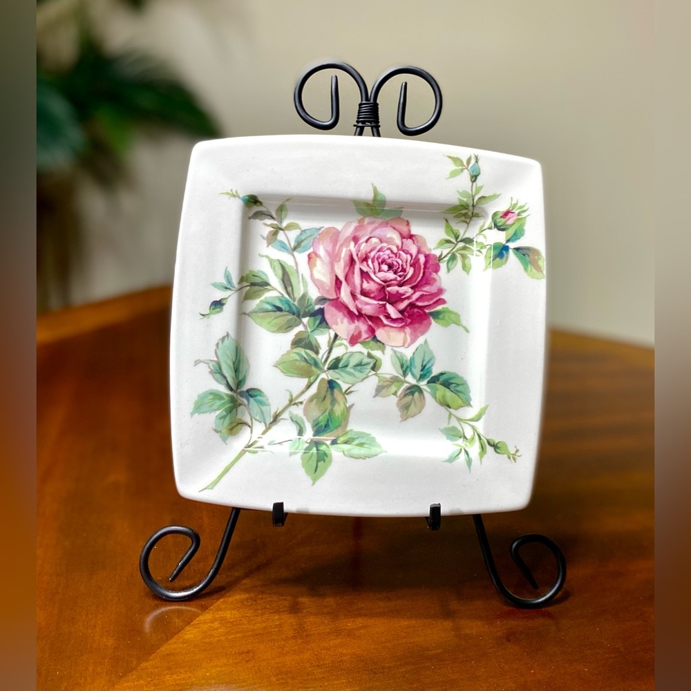 Plate collectible Rose Florens by Italian Ceramics Company made in Italy